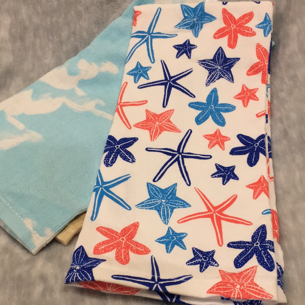 Beach Starfish Celebrate Anericana Kitchen Towel Set if Two NWT %100 Cotton